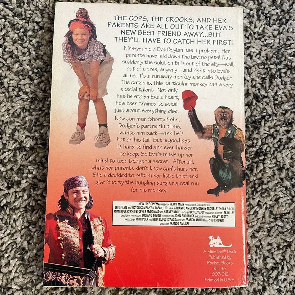Paperback Book Monkey Trouble by Ellen Leroe based on movie SEE FLAWS